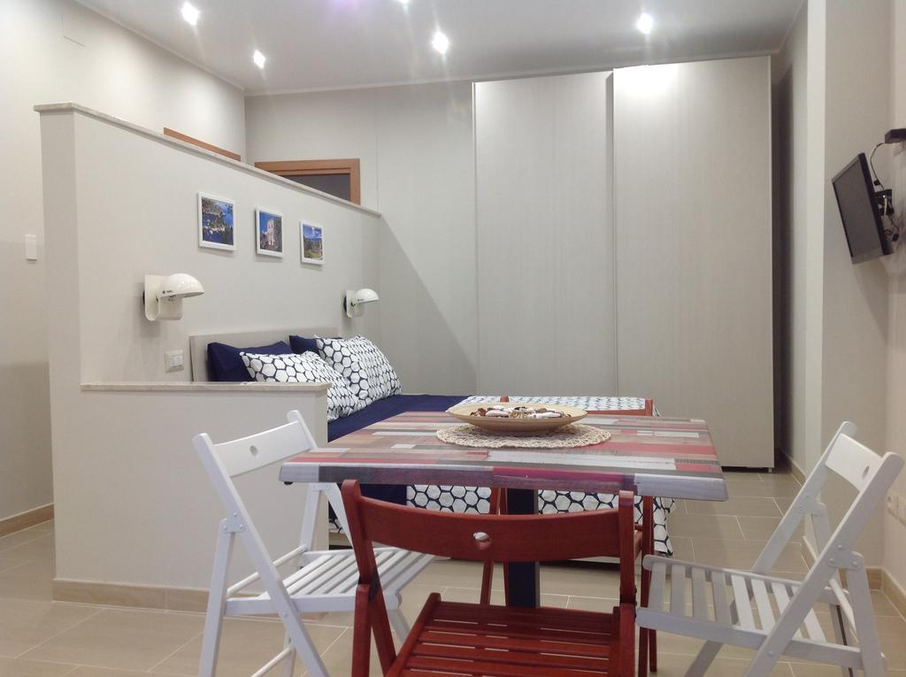 Apartmán Casa Lucrezia Giardini Naxos Exteriér fotografie